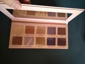 Wander Beauty Suite Escape Eyeshadow Palette 10 Shades 7.5g 0.26 oz Mirror